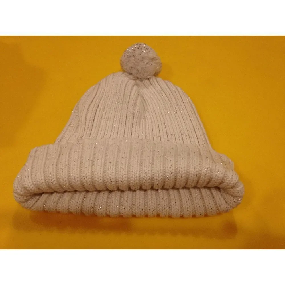 Old Navy Beanie White Crochet Bonnet Winter Knitted Hat Baby L/XL 100%Cotton